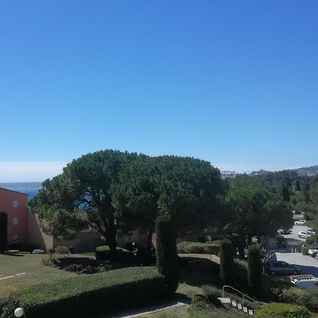Appartement T2 Bord Et Vue Mer La Ciotat Kültér fotó