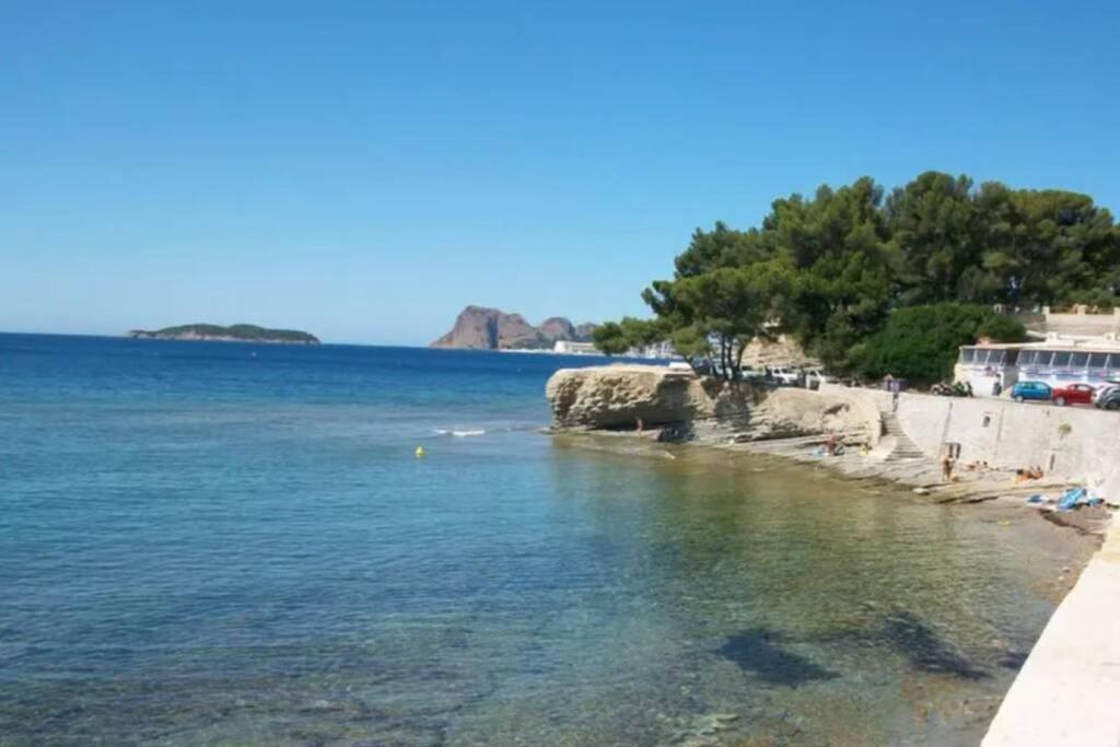 Appartement T2 Bord Et Vue Mer La Ciotat Kültér fotó